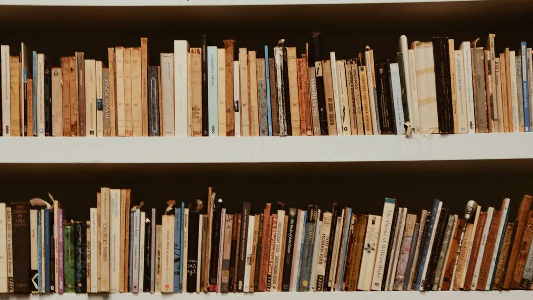 Image of books in a library